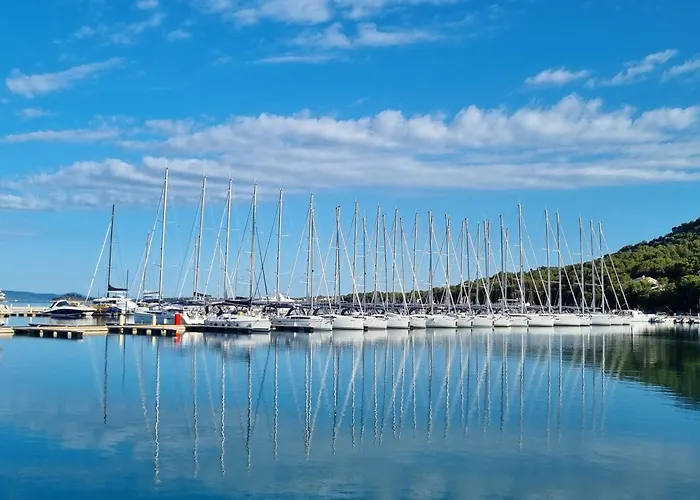 بيت للعطل Mobile Marina